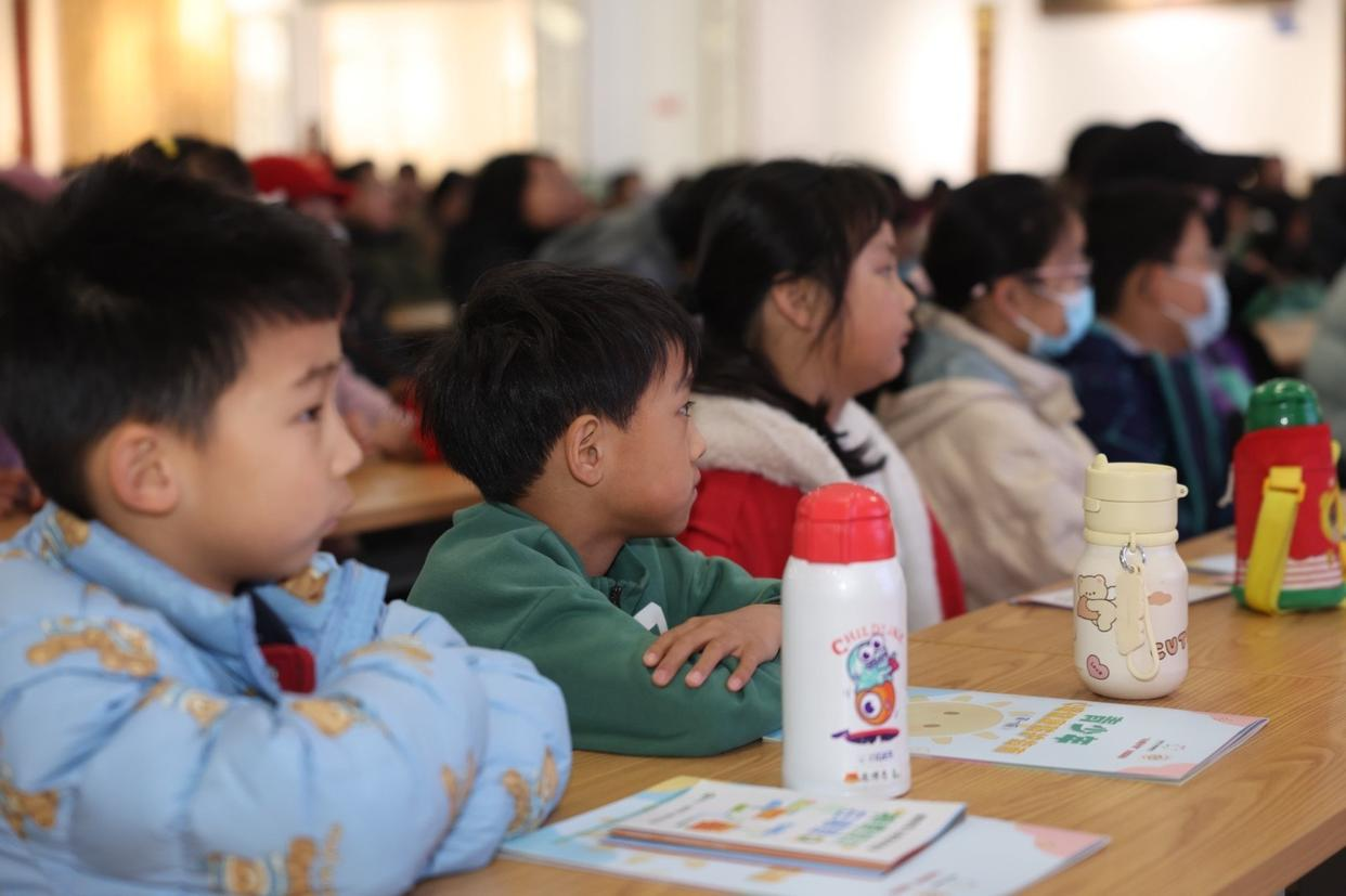 《北京日报》：北京妇女儿童发展基金会“心光计划”公益项目正式启动